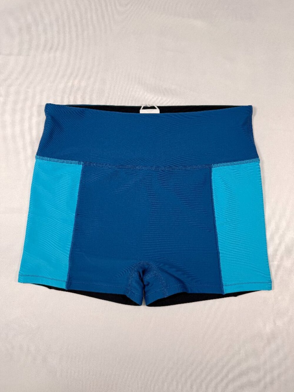 Athleta Girl Blue Colorblock Athletic Shorts XL 14